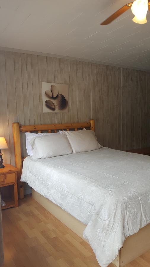 Peacock Villa Motel Tobermory Esterno foto